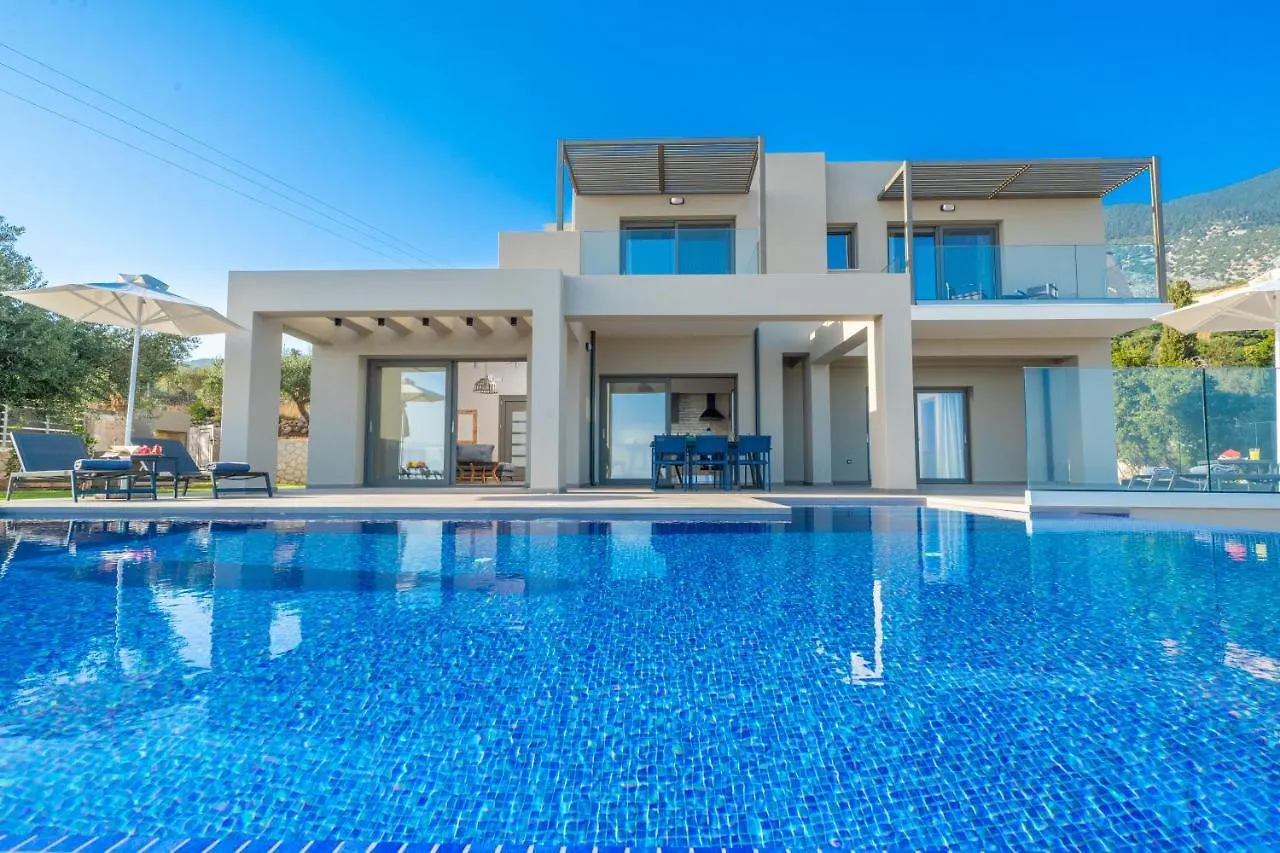 טרפזאקי Villa Shades Of Blue